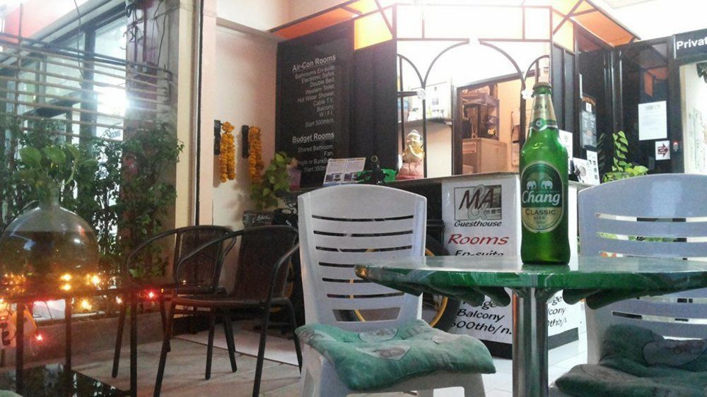 M & A Guesthouse Хуа Хин Экстерьер фото