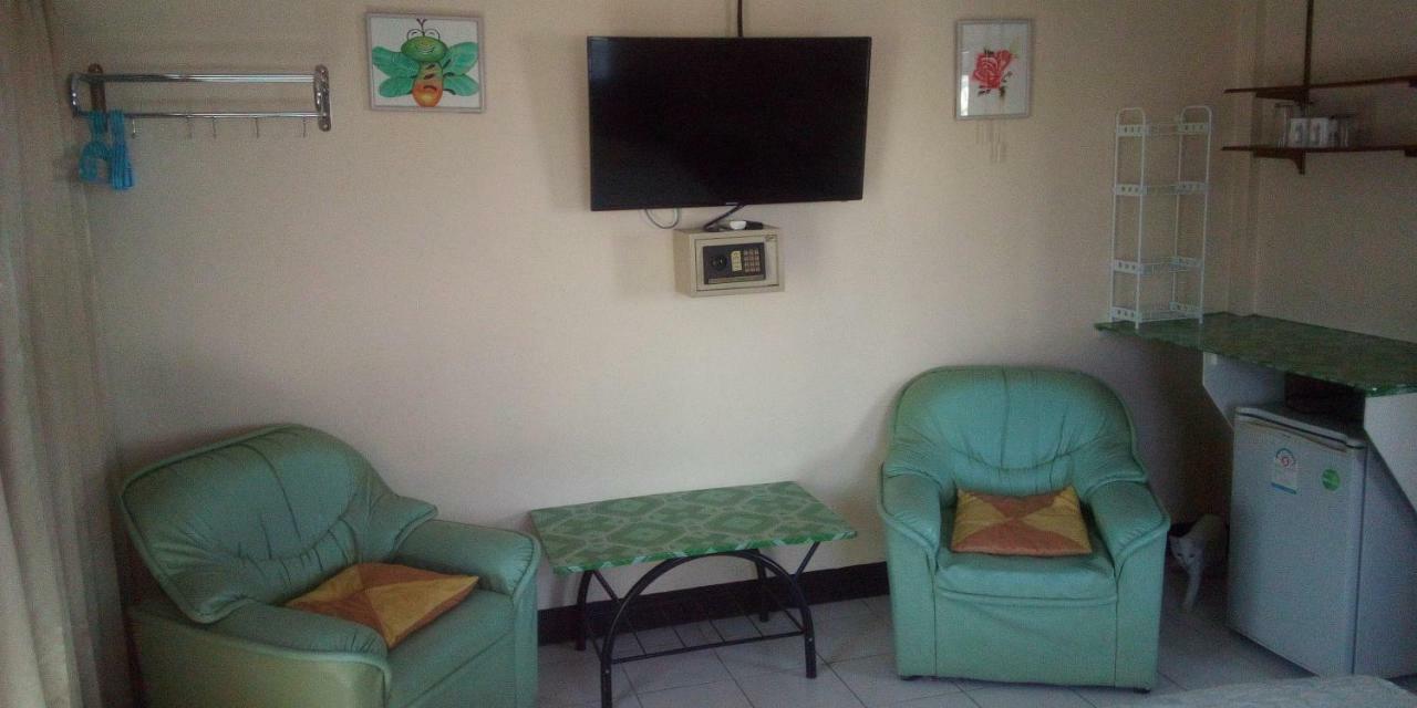 M & A Guesthouse Хуа Хин Экстерьер фото