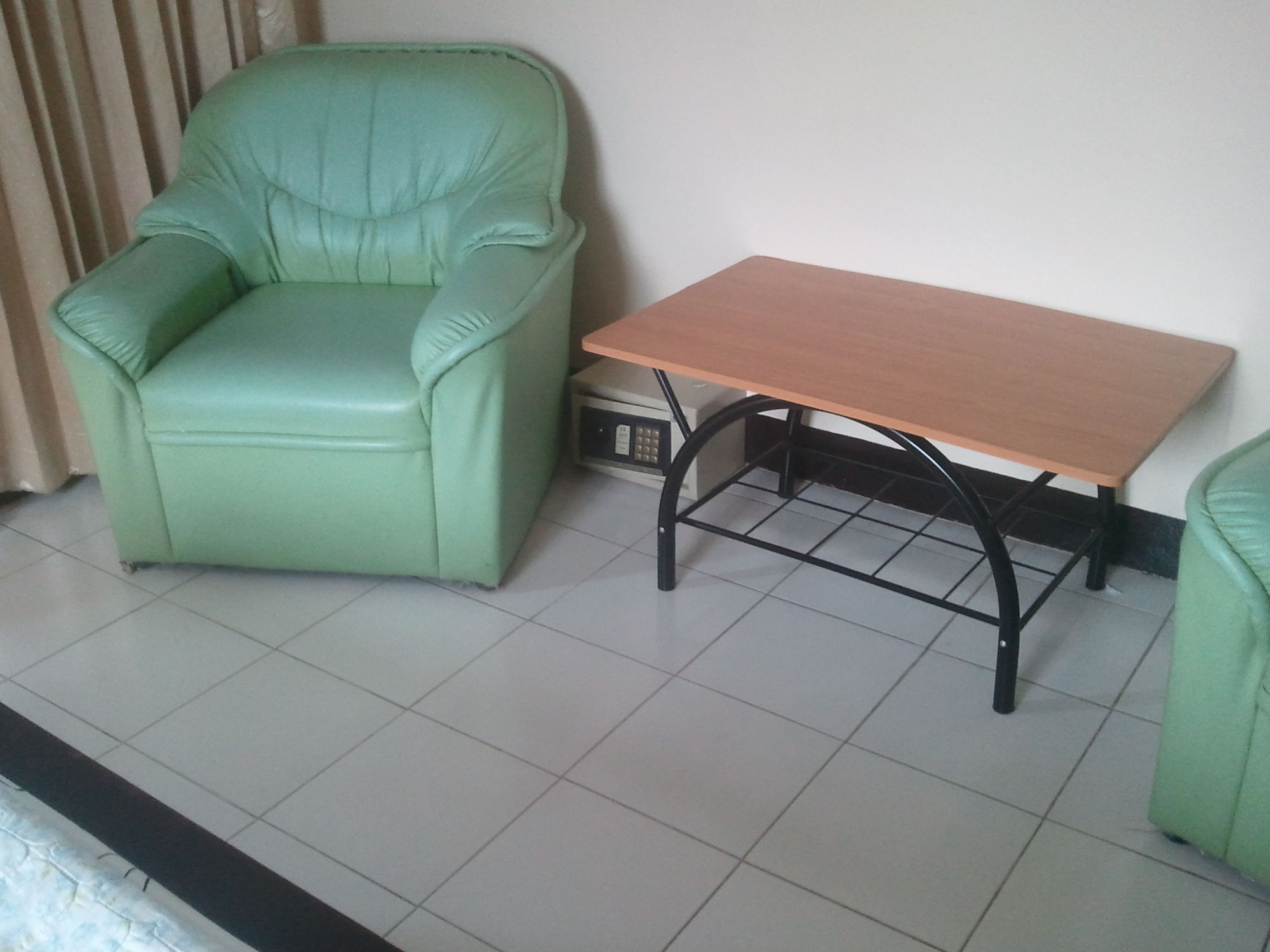 M & A Guesthouse Хуа Хин Экстерьер фото